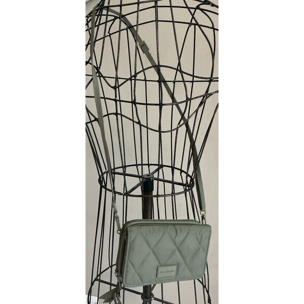 Vera Bradley Ultralight Wallet Crossbody Deep Lichen Green Purse EUC - Picture 2 of 9